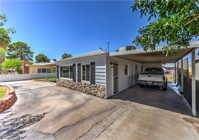 Homes for sale in Henderson, NV | 479 S Water St, Henderson, NV 89015 | MLS# 2790136