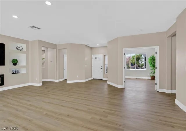 Photo 4 of Single family home for sale at 2848 Meadow Park Ave, Henderson, NV 89052 | MLS# 2791374 | Listing updated on 2026-07-31