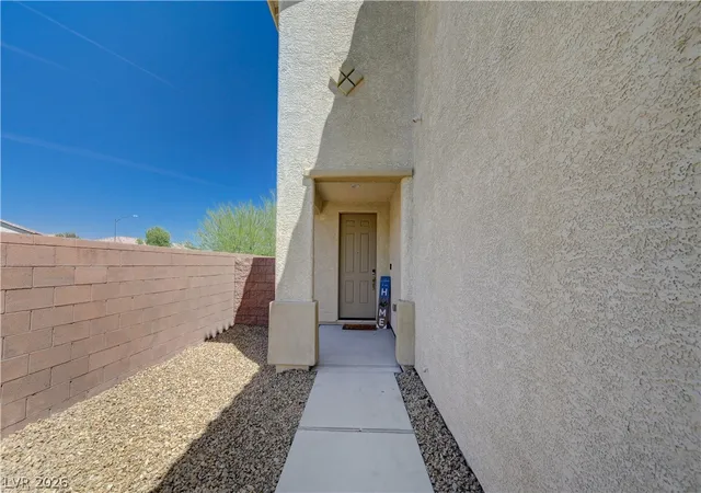 Photo 3 of Single family home for sale at 7306 Rainford St, Las Vegas, NV 89148 | MLS# 2791017 | Listing updated on 2026-07-21