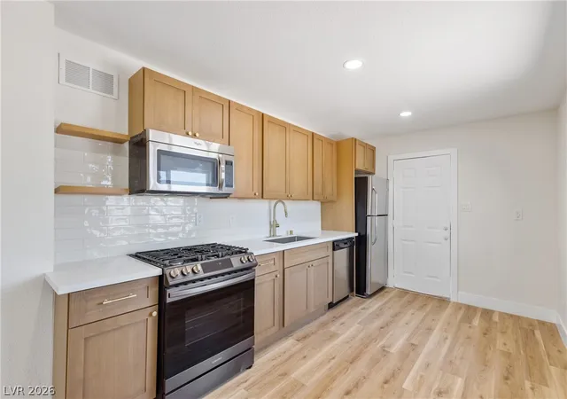 Photo 4 of Sale Pending at 513 Kasper Ave, Las Vegas, NV 89106 | MLS# 2789457 | Listing updated on 2026-07-16
