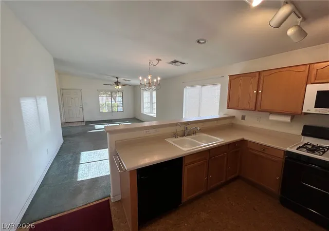 Photo 4 of Single family home for sale at 5002 Mascaro Dr, Las Vegas, NV 89122 | MLS# 2788191 | Listing updated on 2026-08-02