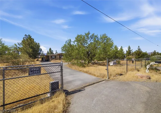 Photo 2 of Sale Pending at 1611 Vondell Dr, Pahrump, NV 89048 | MLS# 2791807 | Listing updated on 2026-07-17