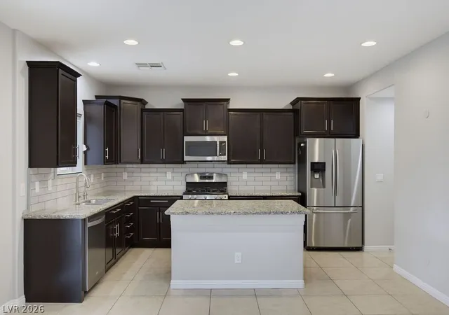 Photo 4 of Sale Pending at 8115 Turquoise Tide Dr, Las Vegas, NV 89166 | MLS# 2791713 | Listing updated on 2026-07-21