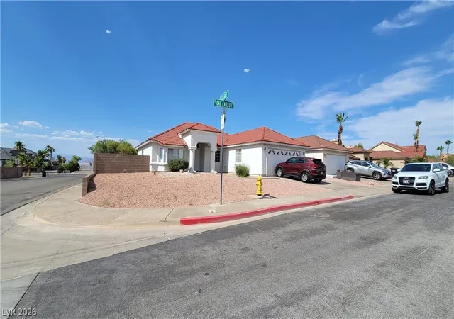 Photo 4 of Single family home for sale at 336 Oak Cyn Dr, Henderson, NV 89015 | MLS# 2791341 | Listing updated on 2026-08-21