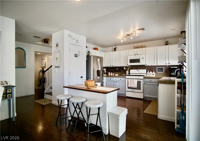 5th image of 1912 E Pyle Ave, Las Vegas, NV 89183 | MLS# 2791752