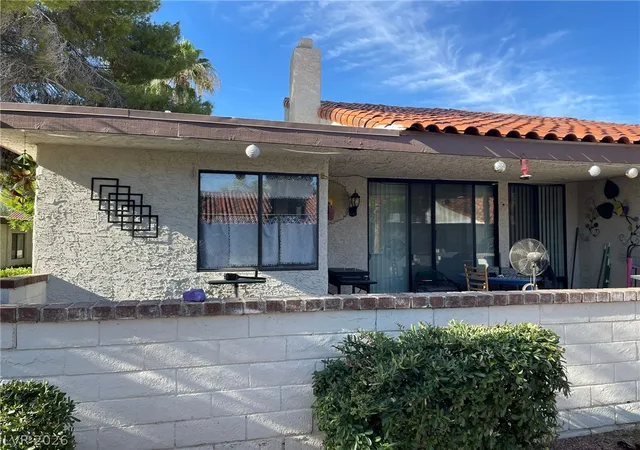 Photo 4 of Townhouse for sale at 2548 Malabar Ave, Las Vegas, NV 89121 | MLS# 2792172 | Listing updated on 2026-08-21
