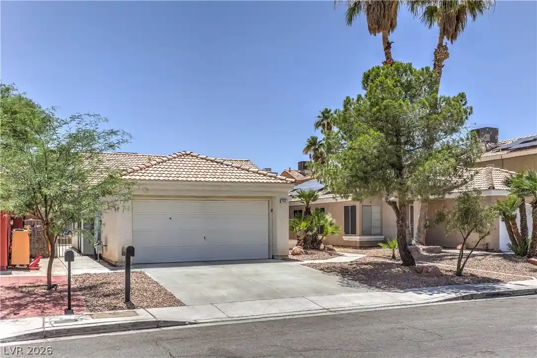 Photo 1 of Single family home for sale at 2007 Glistening Sands Dr, Las Vegas, NV 89119 | MLS# 2790720 | Listing updated on 2026-10-21
