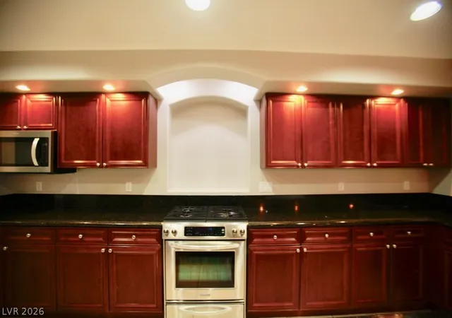 2nd image of 617 Doubleshot Ln, Henderson, NV 89052 | MLS# 2792132