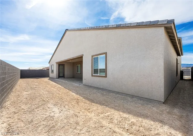 Homes for sale in Las Vegas, NV | 10142 Diana Summit St, Las Vegas, NV 89143 | MLS# 2792524