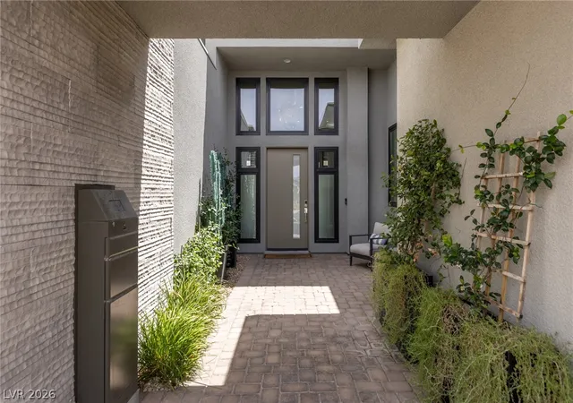 Photo 4 of Single family home for sale at 10843 White Clay Dr, Las Vegas, NV 89135 | MLS# 2792698 | Listing updated on 2026-10-02