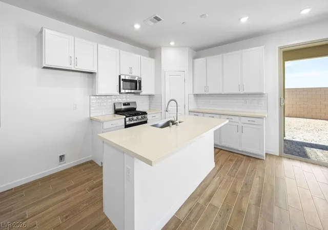 Photo 2 of Sale Pending at 653 Semitone Ln, Henderson, NV 89015 | MLS# 2792797 | Listing updated on 2026-08-15