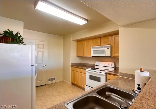 Photo 2 of Sale Pending at 8000 W Badura Ave #2009, Las Vegas, NV 89113 | MLS# 2792073 | Listing updated on 2026-10-08