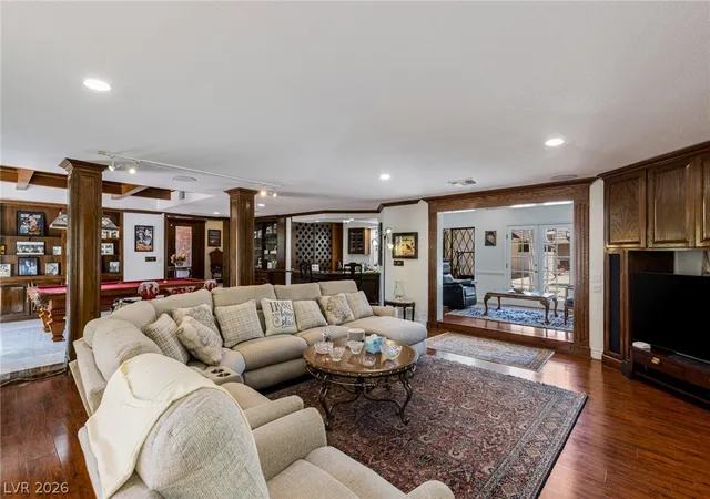 3rd image of 221 Dalmatian Ln, Las Vegas, NV 89107 | MLS# 2790509