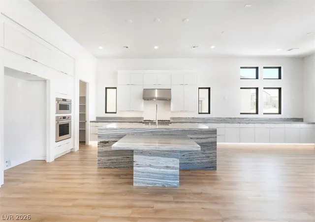 Photo 4 of Sale Pending at 217 Grange Crk Ln, Las Vegas, NV 89138 | MLS# 2792846 | Listing updated on 2026-08-28