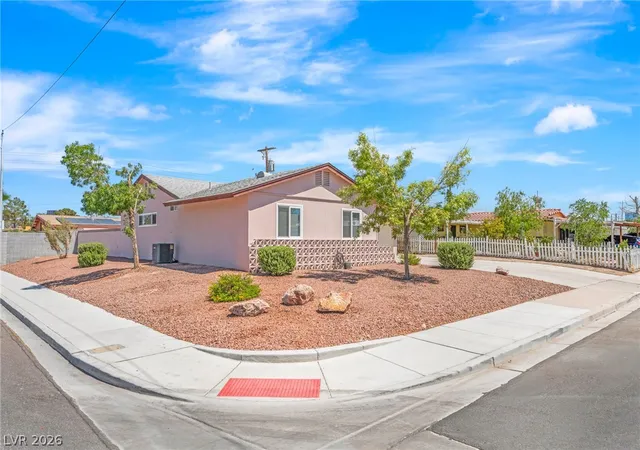 Homes for sale in Las Vegas, NV | 113 Rosemeade St, Las Vegas, NV 89106 | MLS# 2792925