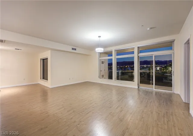 Photo 4 of Condo for sale at 8925 W Flamingo Rd #312, Las Vegas, NV 89147 | MLS# 2792513 | Listing updated on 2026-07-07