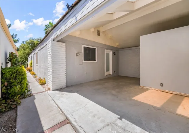 Photo 2 of Single family home for sale at 2989 Bel Air Dr, Las Vegas, NV 89109 | MLS# 2792594 | Listing updated on 2026-08-17
