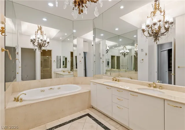 Photo 4 of Condo for sale at 2747 Paradise Rd #106, Las Vegas, NV 89109 | MLS# 2793080 | Listing updated on 2026-06-26