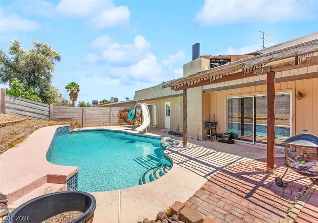 Photo 2 of Sale Pending at 816 Antigua St, Las Vegas, NV 89145 | MLS# 2792788 | Listing updated on 2026-07-22