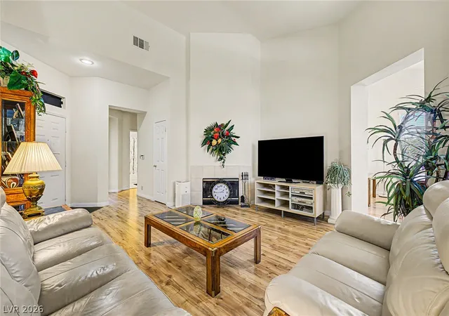 Photo 3 of Condo for sale at 5155 W Tropicana Ave #2023, Las Vegas, NV 89103 | MLS# 2793169 | Listing updated on 2026-08-13
