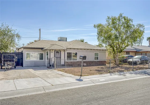 Photo 2 of Single family home for sale at 228 N 17th Street, Las Vegas, NV 89101 | MLS# 2791881 | Listing updated on 2026-06-19