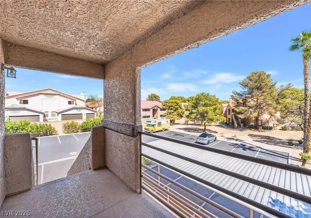 Listing Photo 5 - Condo for sale in building located at 3450 Erva St, Las Vegas, NV 89117 - Unit #230