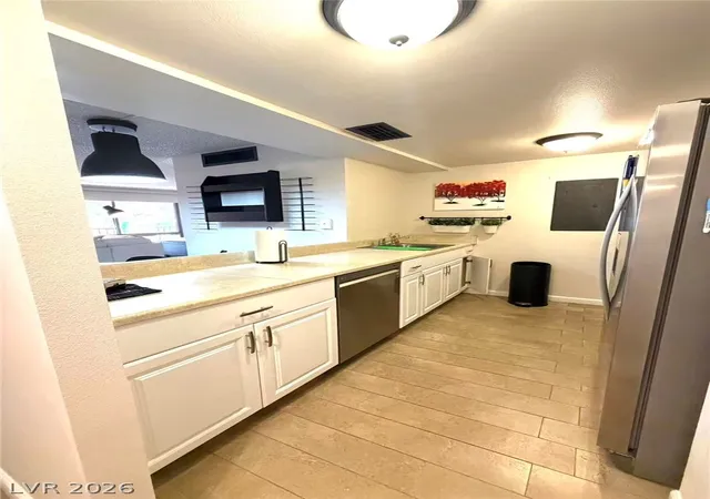 3rd image of 205 E Harmon Ave #219, Las Vegas, NV 89169 | MLS# 2793296