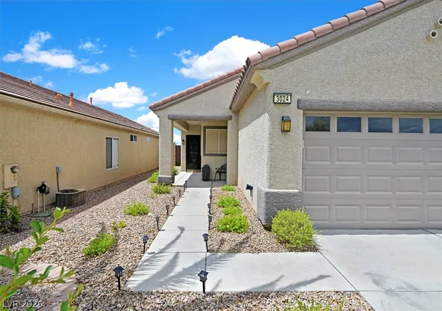 Homes for sale in Henderson, NV | 3024 Monroe Park Rd, Henderson, NV 89052 | MLS# 2778534