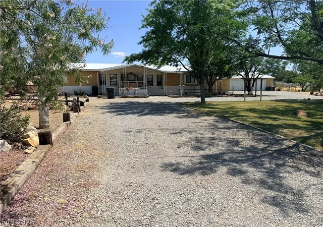 Photo 3 of Manufactured home for sale at 1391 W Dyer Rd, Pahrump, NV 89048 | MLS# 2793337 | Listing updated on 2026-08-26