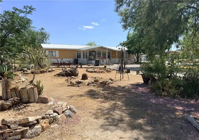Photo 3 of Manufactured home for sale at 1391 W Dyer Rd, Pahrump, NV 89048 | MLS# 2793337 | Listing updated on 2026-08-26