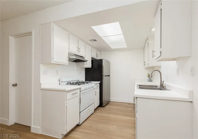 Photo 3 of Townhouse for sale at 449 N Lamb Blvd #G, Las Vegas, NV 89110 | MLS# 2793096 | Listing updated on 2026-08-01