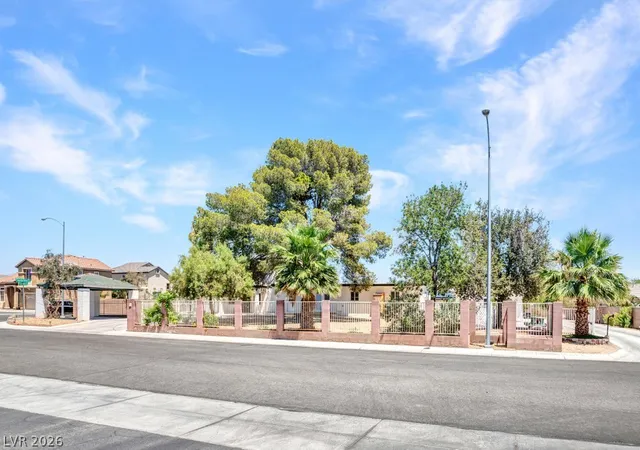 99th image of 1494 E Camero Ave, Las Vegas, NV 89123 | MLS# 2793419