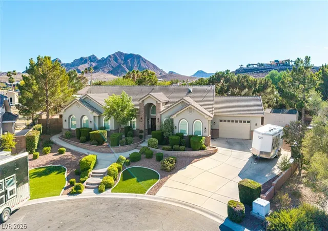 Photo 2 of Mansion for sale at 621 Lomprey Ave, Henderson, NV 89002 | MLS# 2793359 | Listing updated on 2026-07-11