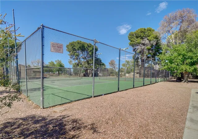 Photo 4 of Townhouse for sale at 4245 Park Ct, Las Vegas, NV 89110 | MLS# 2793473 | Listing updated on 2026-08-27