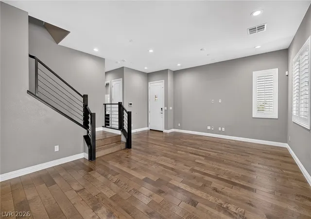 Photo 3 of Townhouse for sale at 10360 Pescado Ln, Las Vegas, NV 89135 | MLS# 2793438 | Listing updated on 2026-10-06