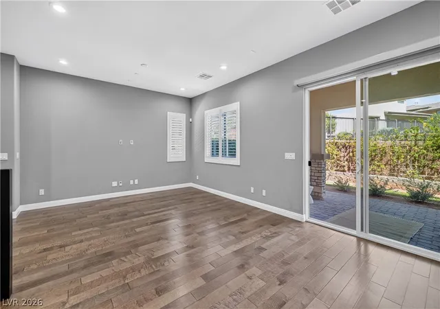 Photo 4 of Townhouse for sale at 10360 Pescado Ln, Las Vegas, NV 89135 | MLS# 2793438 | Listing updated on 2026-10-06