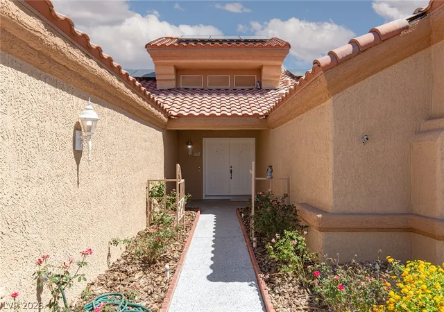 Photo 4 of Single family home for sale at 8604 Linderwood Dr, Las Vegas, NV 89134 | MLS# 2792992 | Listing updated on 2026-08-29