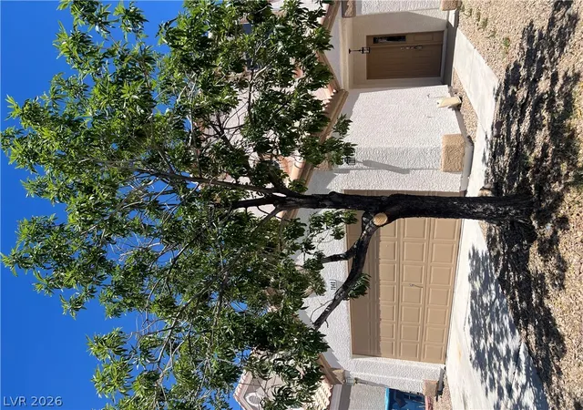 Photo 2 of Sale Pending at 7940 Cherry River Dr, Las Vegas, NV 89145 | MLS# 2793633 | Listing updated on 2026-08-21