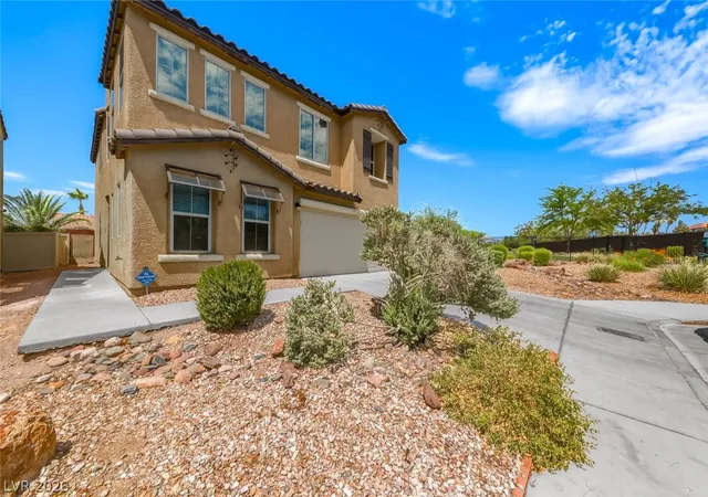 Homes for sale in Henderson, NV | 2704 Kona Crest Ave, Henderson, NV 89052 | MLS# 2793803
