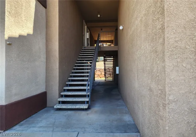 Homes for sale in Henderson, NV | 231 W Horizon Ridge Parkway, Henderson, NV 89012 | Houzeo