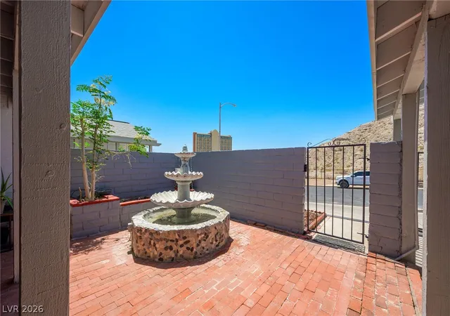 3rd image of 194 Sundance Shores Dr, Laughlin, NV 89029 | MLS# 2793660