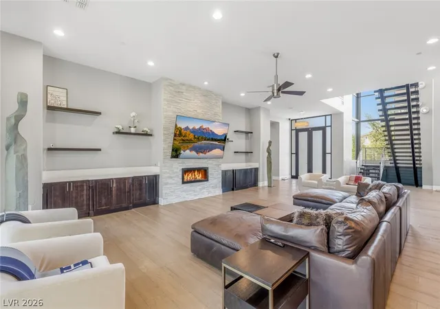 Photo 3 of Single family home for sale at 5 Crystal Tree Pass, Henderson, NV 89052 | MLS# 2793922 | Listing updated on 2026-06-23
