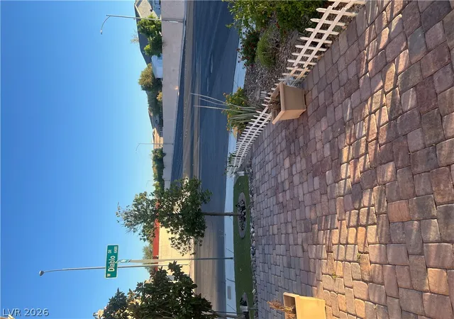 5th image of 6490 W Diablo Dr, Las Vegas, NV 89118 | MLS# 2794469