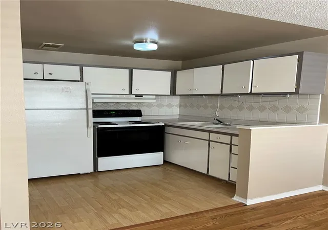 Photo 3 of Condo for sale at 304 Orland St #55, Las Vegas, NV 89107 | MLS# 2794390 | Listing updated on 2026-08-02