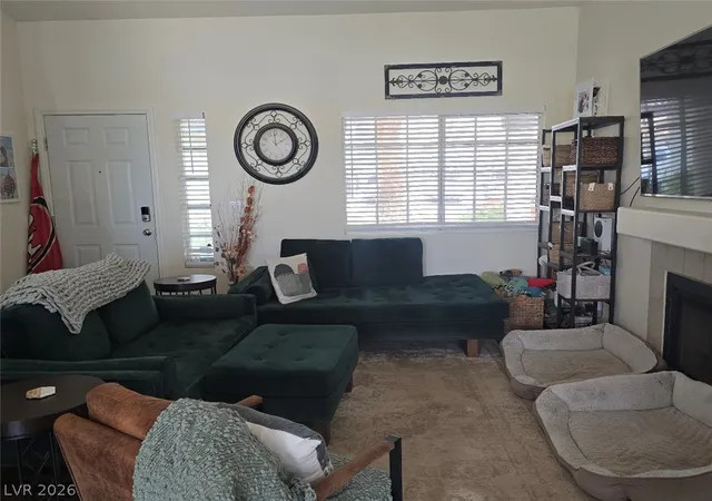 5th image of 217 Red Coral Dr, Henderson, NV 89002 | MLS# 2794635