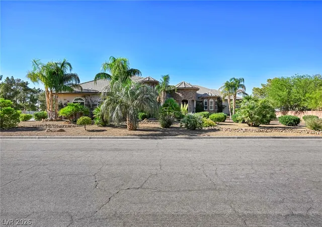 Photo 2 of Single family home for sale at 920 Santa Ynez Ave, Henderson, NV 89002 | MLS# 2794716 | Listing updated on 2026-08-20
