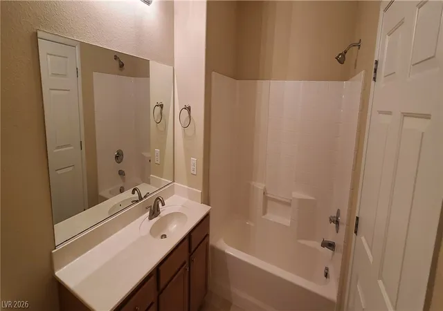 2nd image of 50 Aura De Blanco St, Henderson, NV 89074