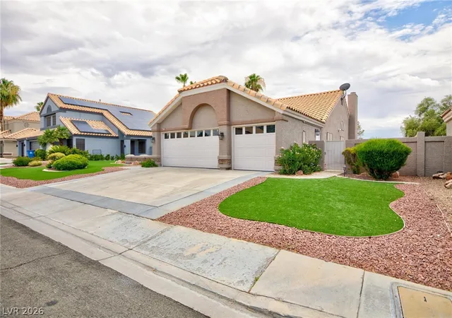 Photo 3 of Single family home for sale at 336 Humboldt S Dr, Henderson, NV 89074 | MLS# 2793422 | Listing updated on 2026-07-24