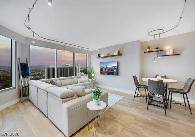 2nd image of 322 Karen Ave #2902, Las Vegas, NV 89109 | MLS# 2794597