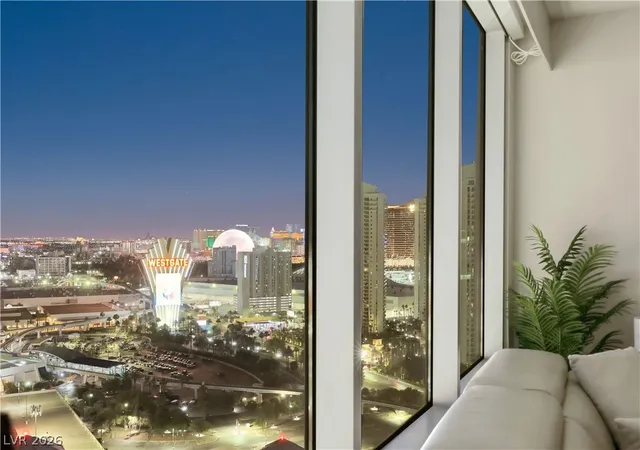 3rd image of 322 Karen Ave #2902, Las Vegas, NV 89109 | MLS# 2794597